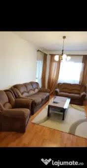 Vand apartament cu 3 camere 