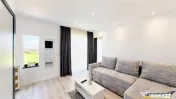 Cabana moderna, teren 1.640 mp, foisor, gratar, atmosfera de
