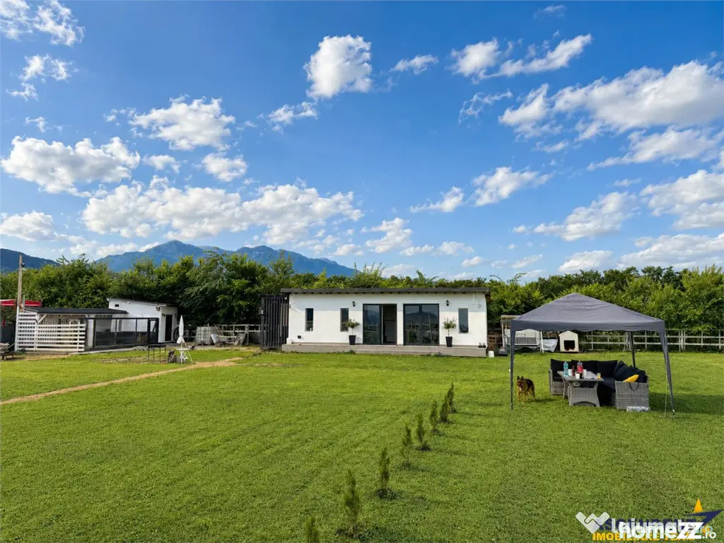Cabana moderna, teren 1.640 mp, foisor, gratar, atmosfera de