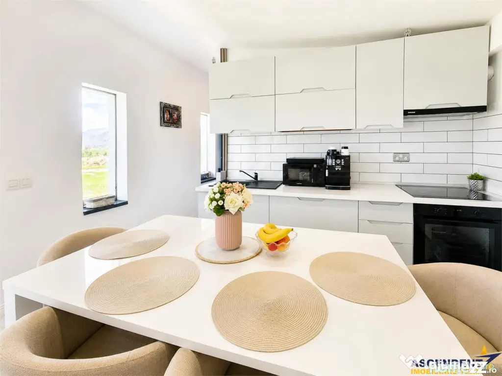 Cabana moderna, teren 1.640 mp, foisor, gratar, atmosfera de