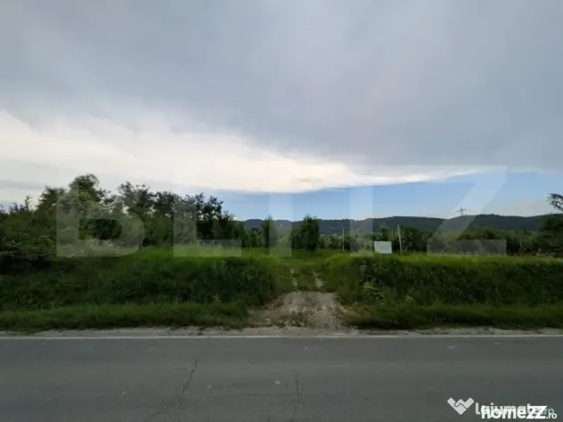 Teren intravilan, 4500 mp, zona Voinesti - Voinesti (Dambovita)