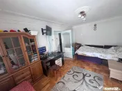 Apartament 2 camere de vânzare – Tractorul, str. Bronz...