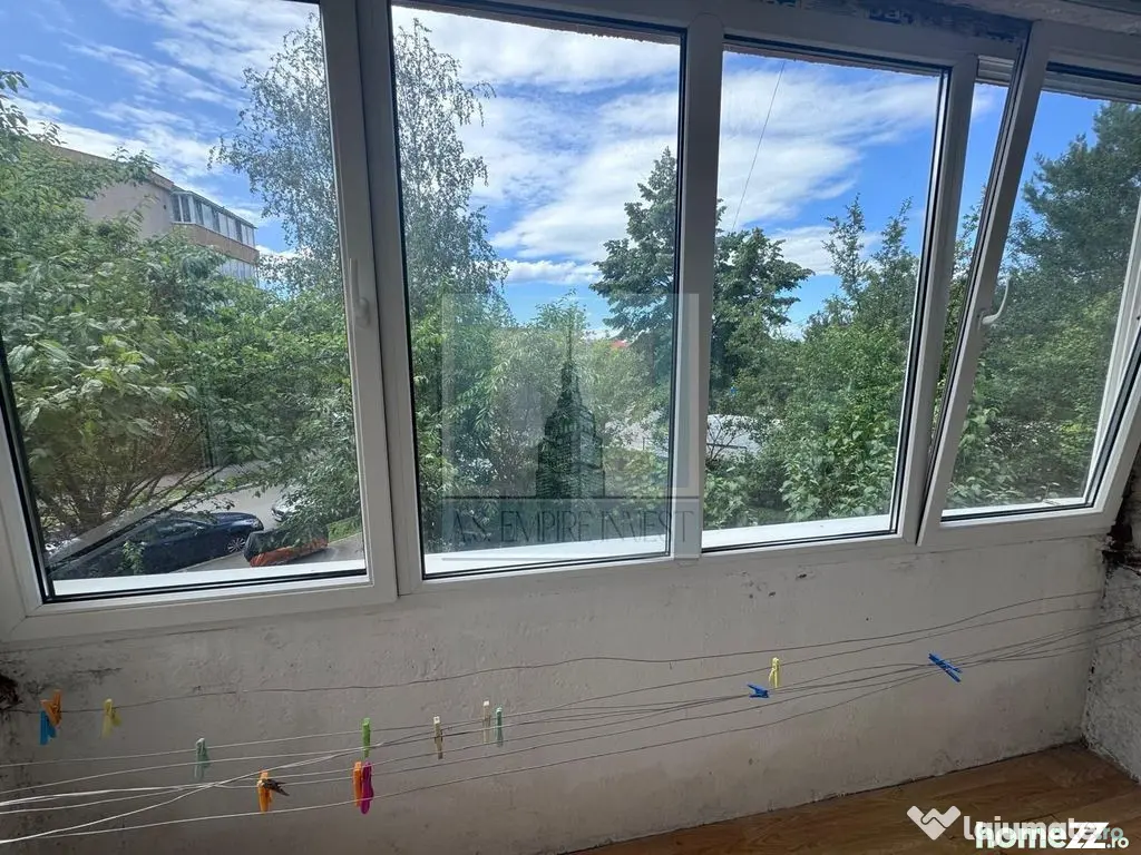 Apartament 2 camere de vânzare – Tractorul, str. Bronz... - Brasov (Brasov)