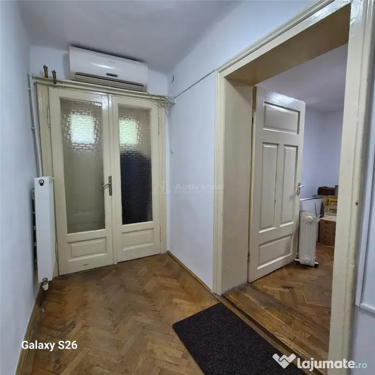 Casa 3 cam zona Armeneasca- Mosilor, str. Toamnei