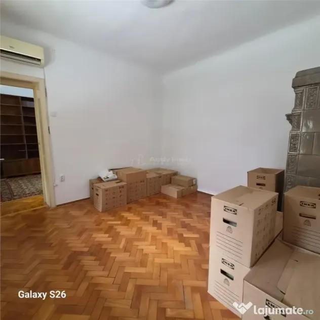 Casa 3 cam zona Armeneasca- Mosilor, str. Toamnei