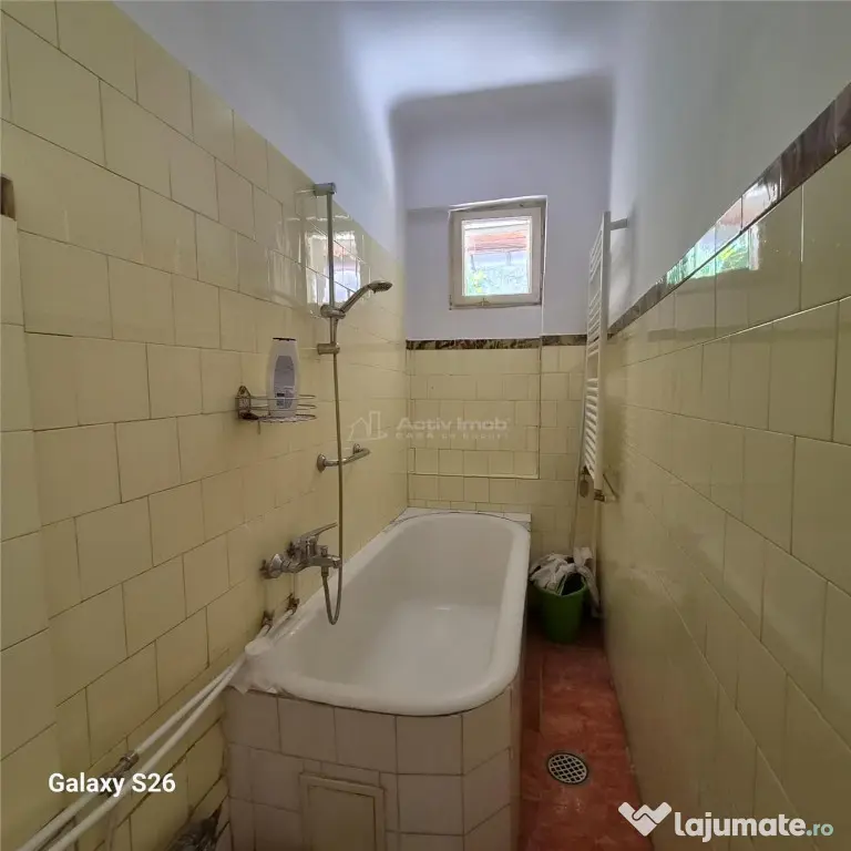 Casa 3 cam zona Armeneasca- Mosilor, str. Toamnei