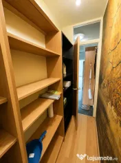 Apart 2 camere, decomandat, etaj 3/4, spatios, mobilat, zona Triaj! 