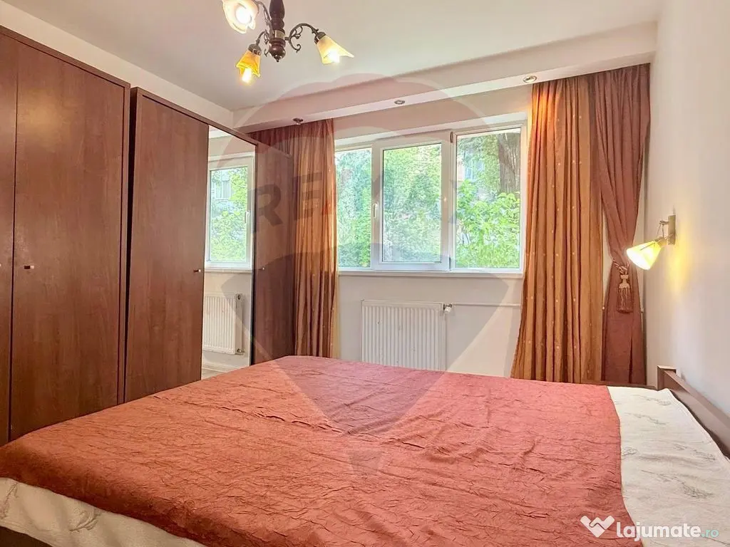 Apartament cu 2 camere de vânzare în zona Drumul Taberei
