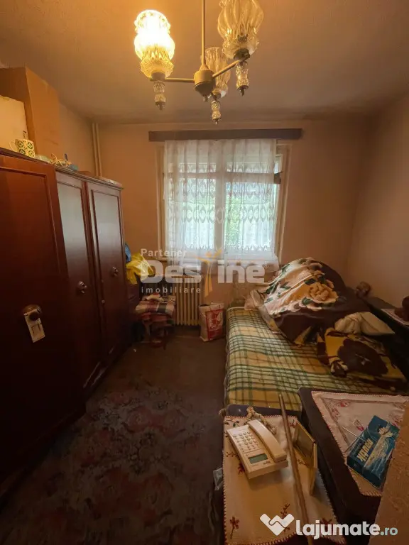 APARTAMENTt 3 CAMERE DE VANZARE - Parter -GIULESTI