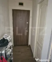 Apartament 2 camere, 31 mp, etaj 3, zona Târgoviște - Micr 
