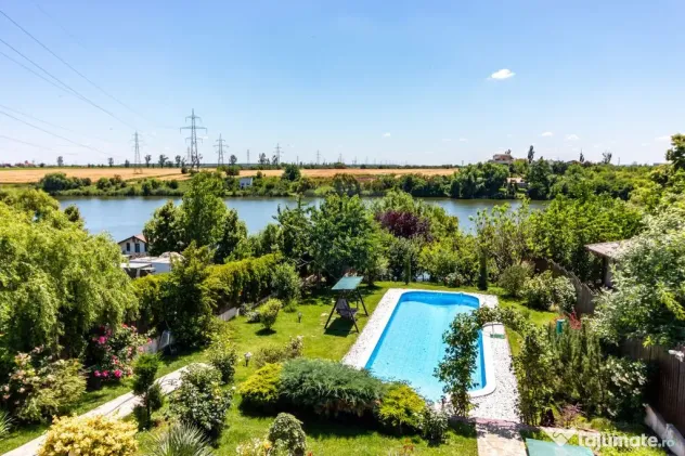 Vila premium de vanzare Balotesti/ piscina/ ponton/ desch...
