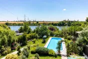 Vila premium de vanzare Balotesti/ piscina/ ponton/ desch... 