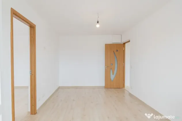 Apartament 3 camere zona Tomis 3