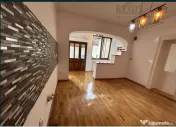 Casa 3 camere individuala,parcare, cu curte si garaj Grivite 