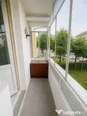 Garsoniera decomandata, spatioasa, in bloc de apartamente, zona Triaj!