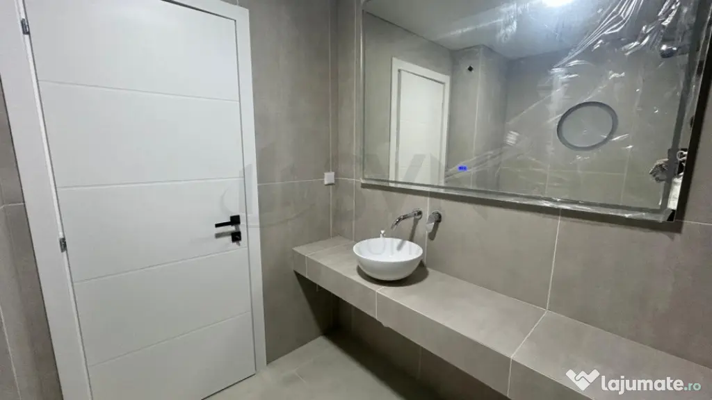 Apartament 2 camere semidecomandat tip Studio - Pipera