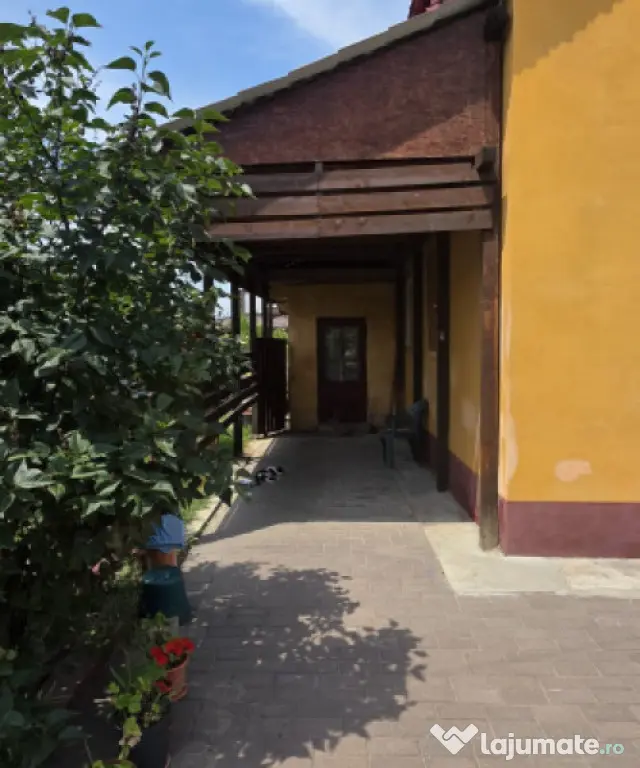 Casă P+1 108 mp | 4 dormitoare | Terasă acoperită | zona