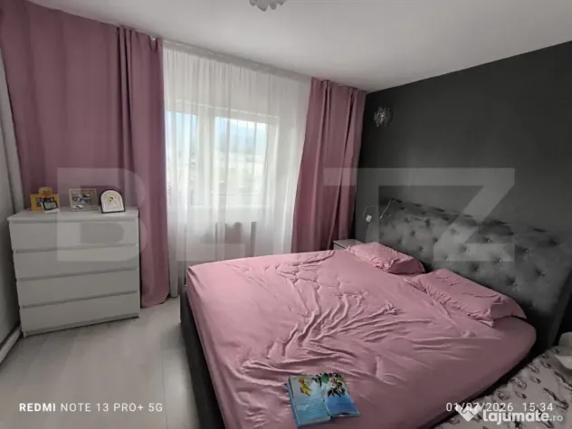 Apartament cu 2 camere, 2 parcari, curte+foisor