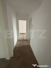 Apartament cu 3 camere, 62 mp, zona Vest