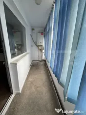 Apartament cu 3 camere, 62 mp, zona Vest