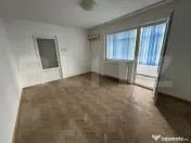 Apartament cu 3 camere, 62 mp, zona Vest