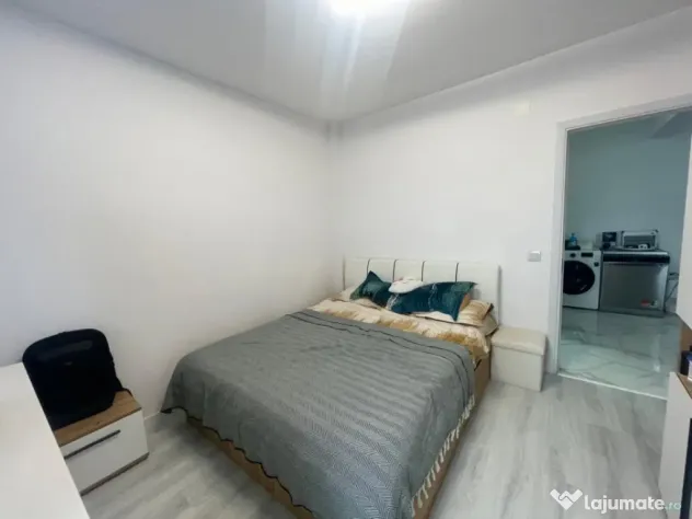 Apartament 3 camere | Gradina proprie 30 mp | Intrare separa