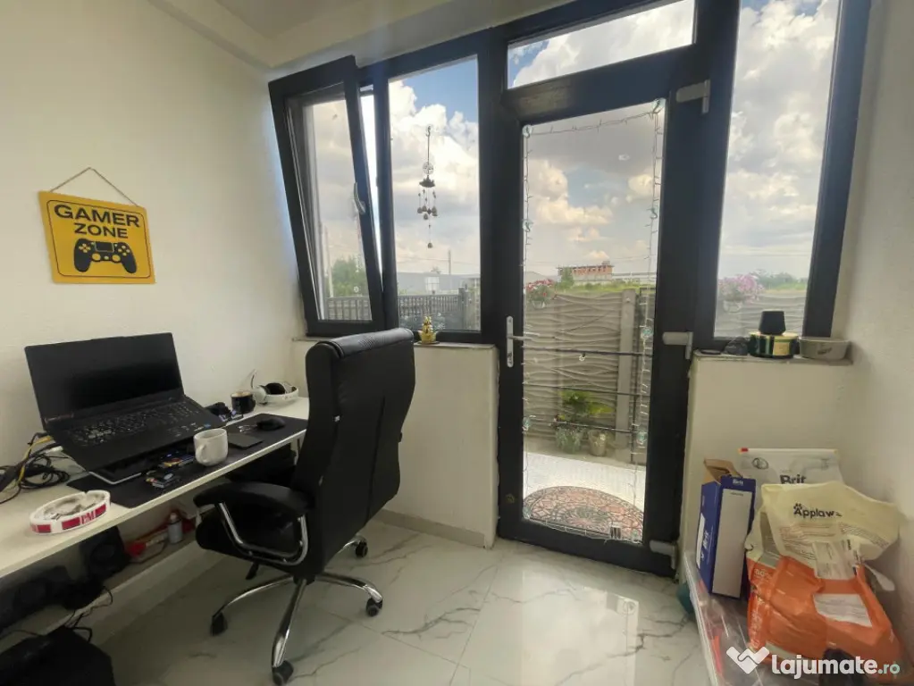 Apartament 3 camere | Gradina proprie 30 mp | Intrare separa