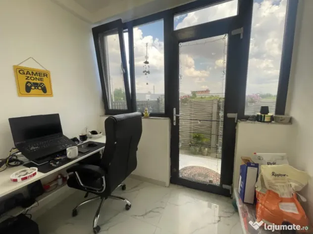 Apartament 3 camere | Gradina proprie 30 mp | Intrare separa