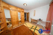 ID 3666 Apartament 3 camere – Cartier E3 
