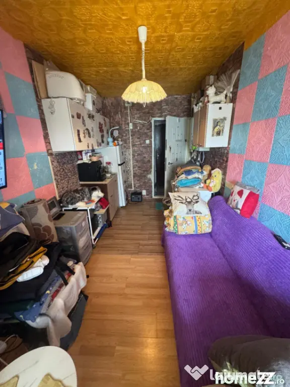 Camera de camin, 12 mp, zona Valea Rosie - Craiova (Dolj)