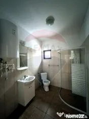 Casă tradițională cu lucrări recente de întreținere... 