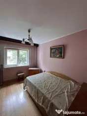 Apartament 4 camere de vânzare în Poarta 6, etaj intermedi
