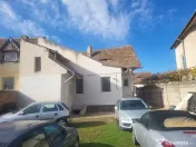Casa individuala si curte de 480 mp zona Piata Cluj 