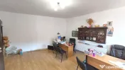 Casa individuala si curte de 480 mp zona Piata Cluj 
