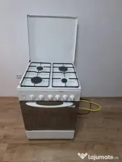 Aragaz pe gaz, alb, patru arzatoare 