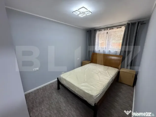 Apartament 3 camere, parcare, curte, zona: Intre Lacuri