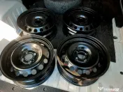 4 jante tabla 15" de Logan, Sandero, Clio 