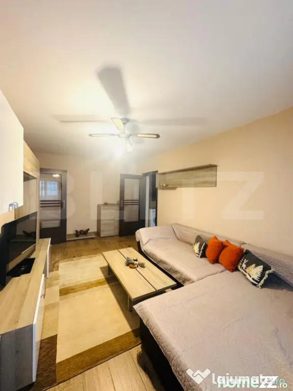 Apartament de vanzare, 2 camere, 56 mp - Brasov