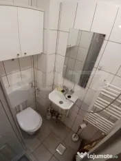 Camera de camin 12mp, utilata, mobilata, cu baie si centrala 
