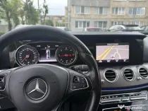 Vând Mercedes e200