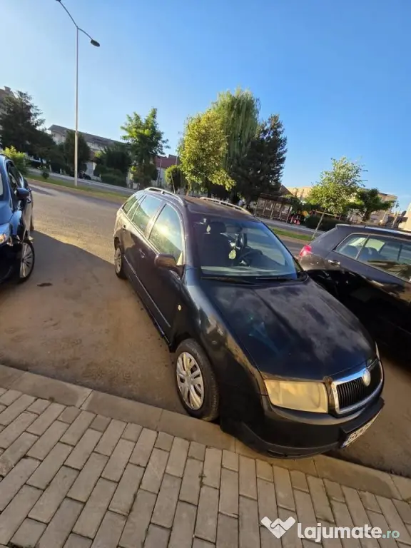Vând Skoda Fabia