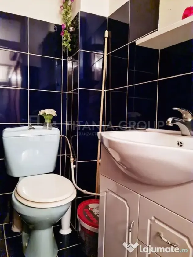 Apartament 3 camere, 2 bai, etj 1, zona Racadau, privelis...