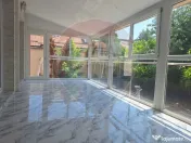 Casă / Vilă cu 11 camere de vânzare Bulevardul Gheorgh...