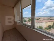 Apartament cu 3 camere, zona Nufărul 