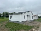 Casa de vacanta la pret de apartament in Suseni 