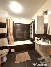 Apartament ideal pentru investitie, 2 camere, parcare, zona 
