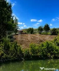 Teren de vanzare– 942 m² | Zăvoaie, Bistrita | Acces di 
