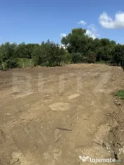 Teren de vanzare– 942 m² | Zăvoaie, Bistrita | Acces di 