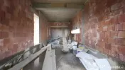 Casă la roșu, cu 4 dormitoare, P+M în noul cartier din C