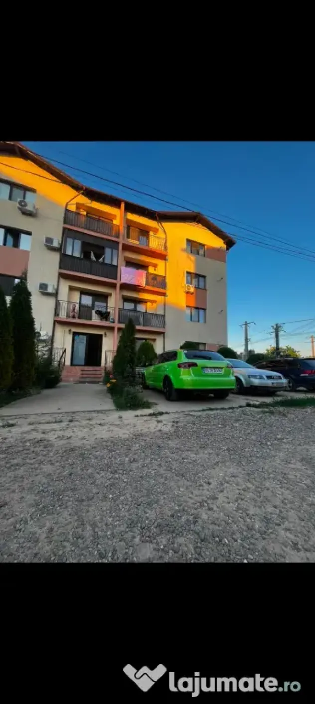 Apartament 1 camera+boxă +loc de parcare-persoana fizică